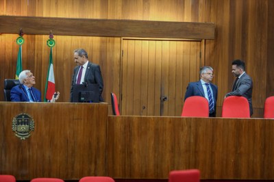 PLENÁRIO 02.08-15.JPG