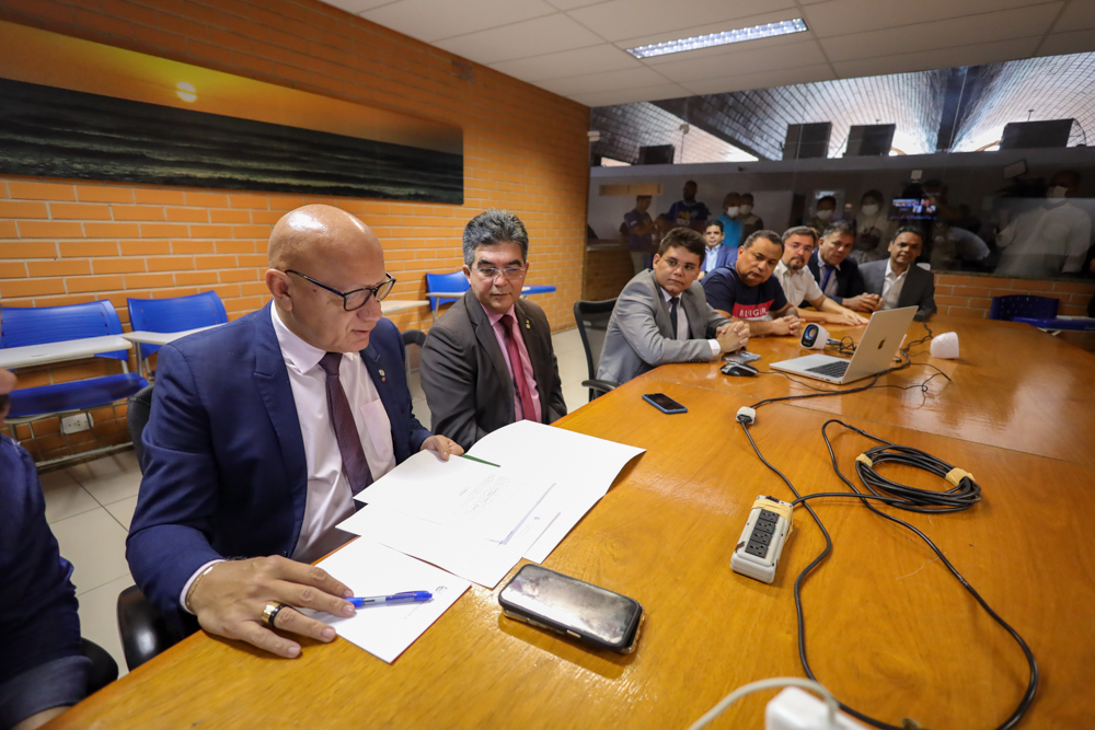 ELEIÇÃO DA MESA DIRETORA 30.12 (4).JPG