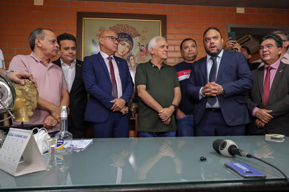 POSSE DEPUTADO ZIZA CARVALHO 30.12 (1).JPG