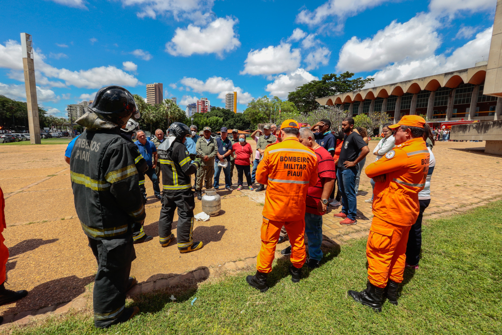 ENCERRAMENTO CURSO BRIGADA DE ICÊNDIO ALEPI-9.JPG
