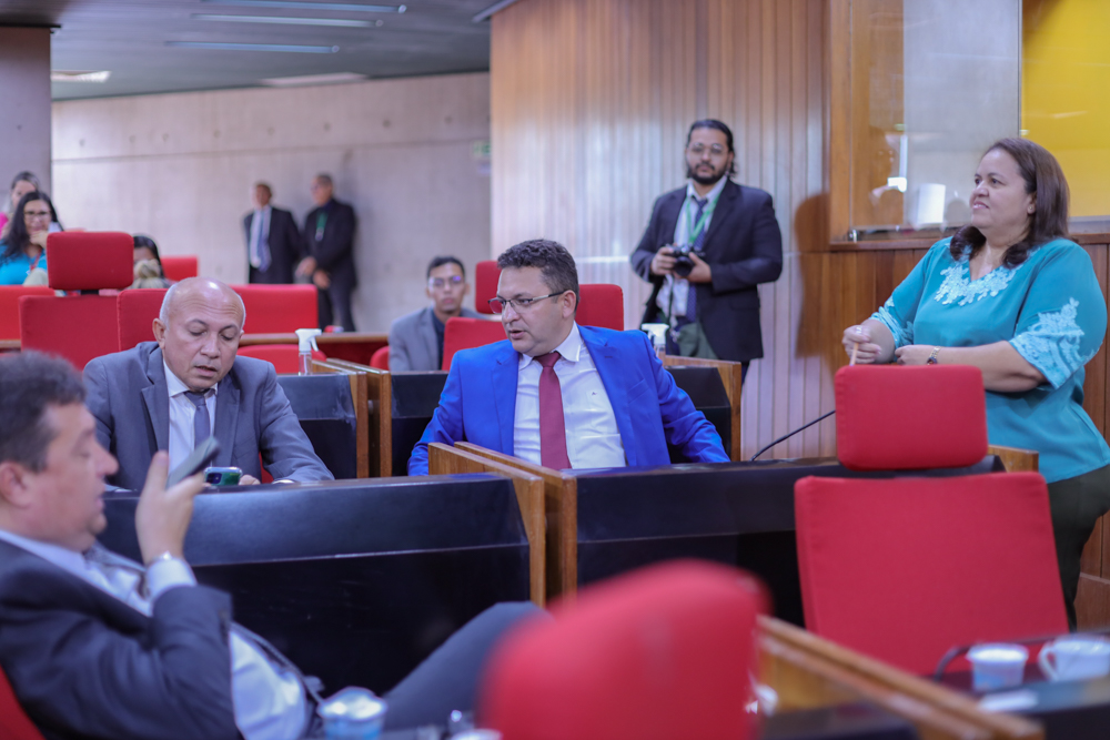 PLENÁRIO 18.04.2023-4.JPG