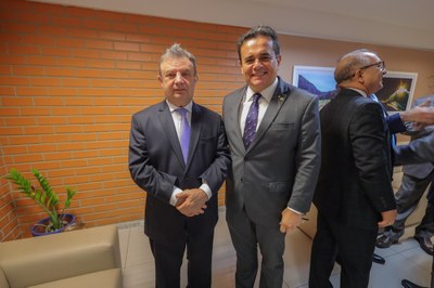 TITULO DE CIDADANIA DR LEONARDO BRASILEIRO E HOM. AMAPI 12.04.2023-5.JPG