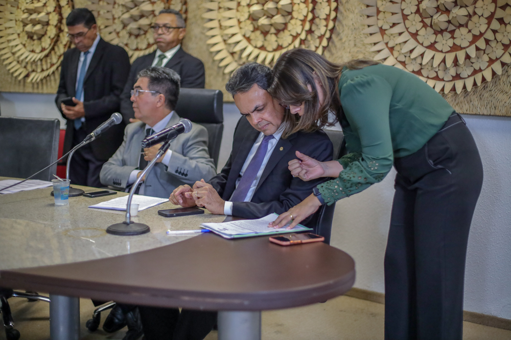 REUNIÃO DAS COMISSÕES CONJUNTAS 11.07.2023 (5).JPG