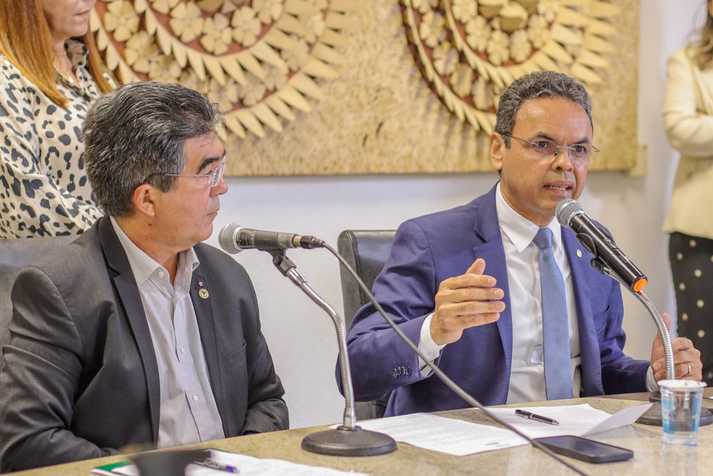 COMISSÃO DE CONSTITUIÇÃO E JUSTIÇA 23.05.2023-4.JPG