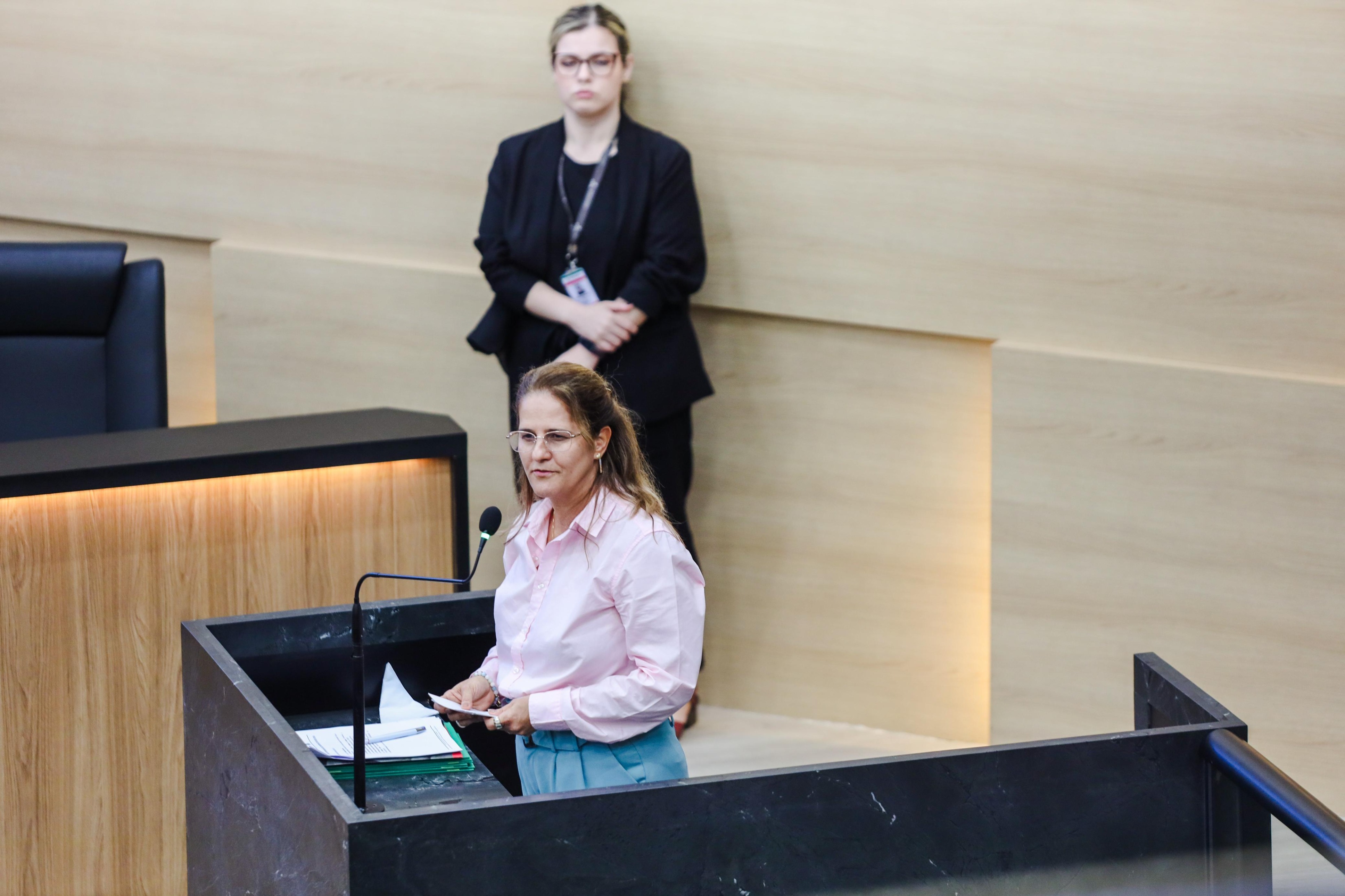 Sessão Solene em Homenagem ao Dia do Profissional de Educação Física. Requerimento de autoria do Senhor Deputado Marden Menezes (12).jpeg