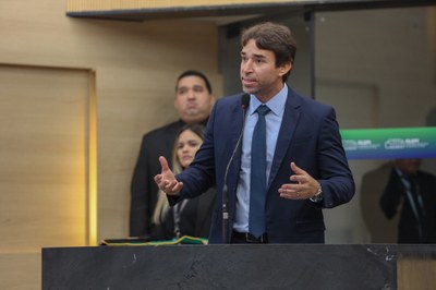 MEDALHA MERITO LEGISLATIVO AO DR LUIS GONZAGA VIANA_-12.JPG