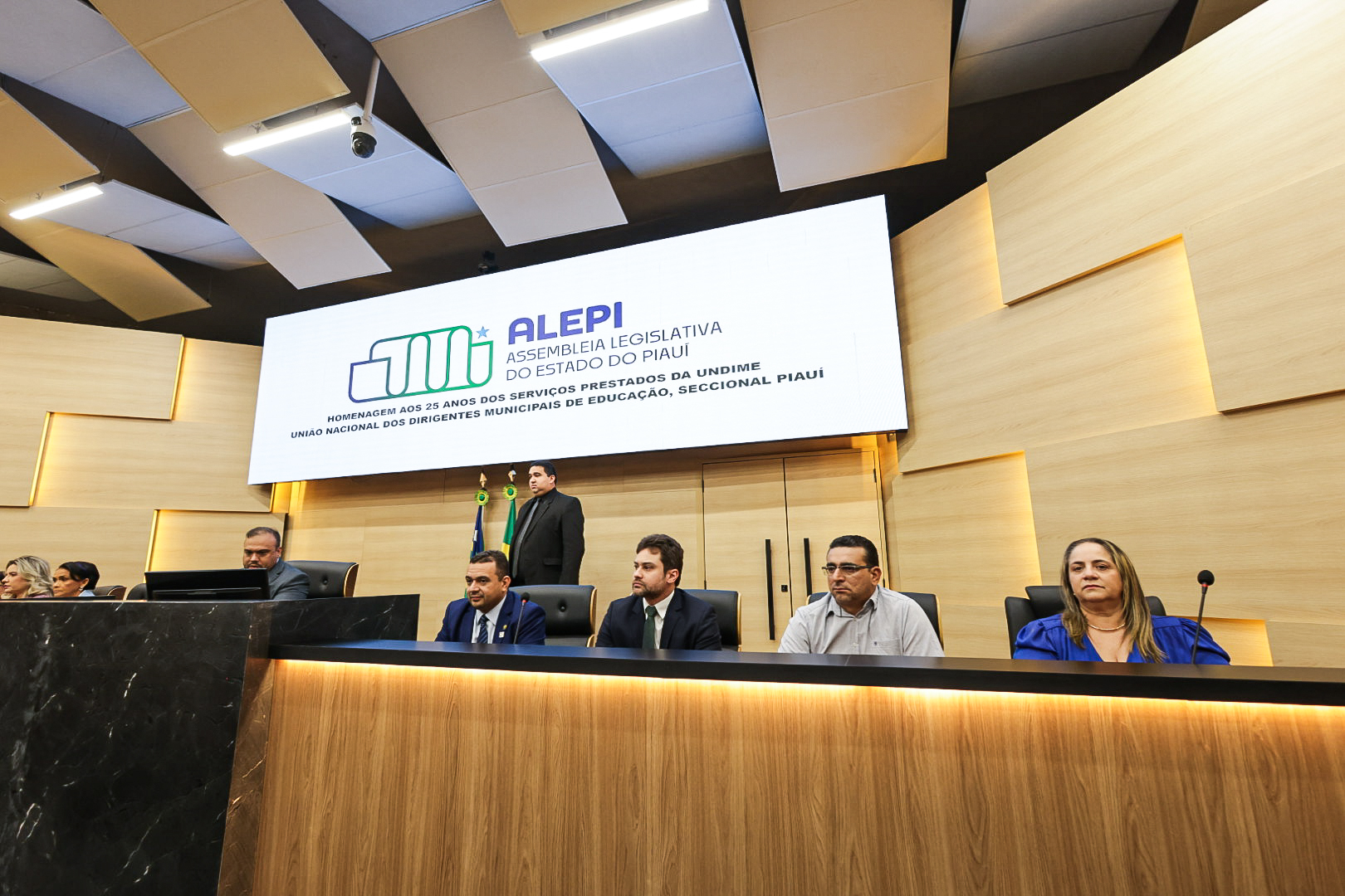  HOMENAGEM AOS 25 ANOS DA UNDIME 17102024  (45).jpg