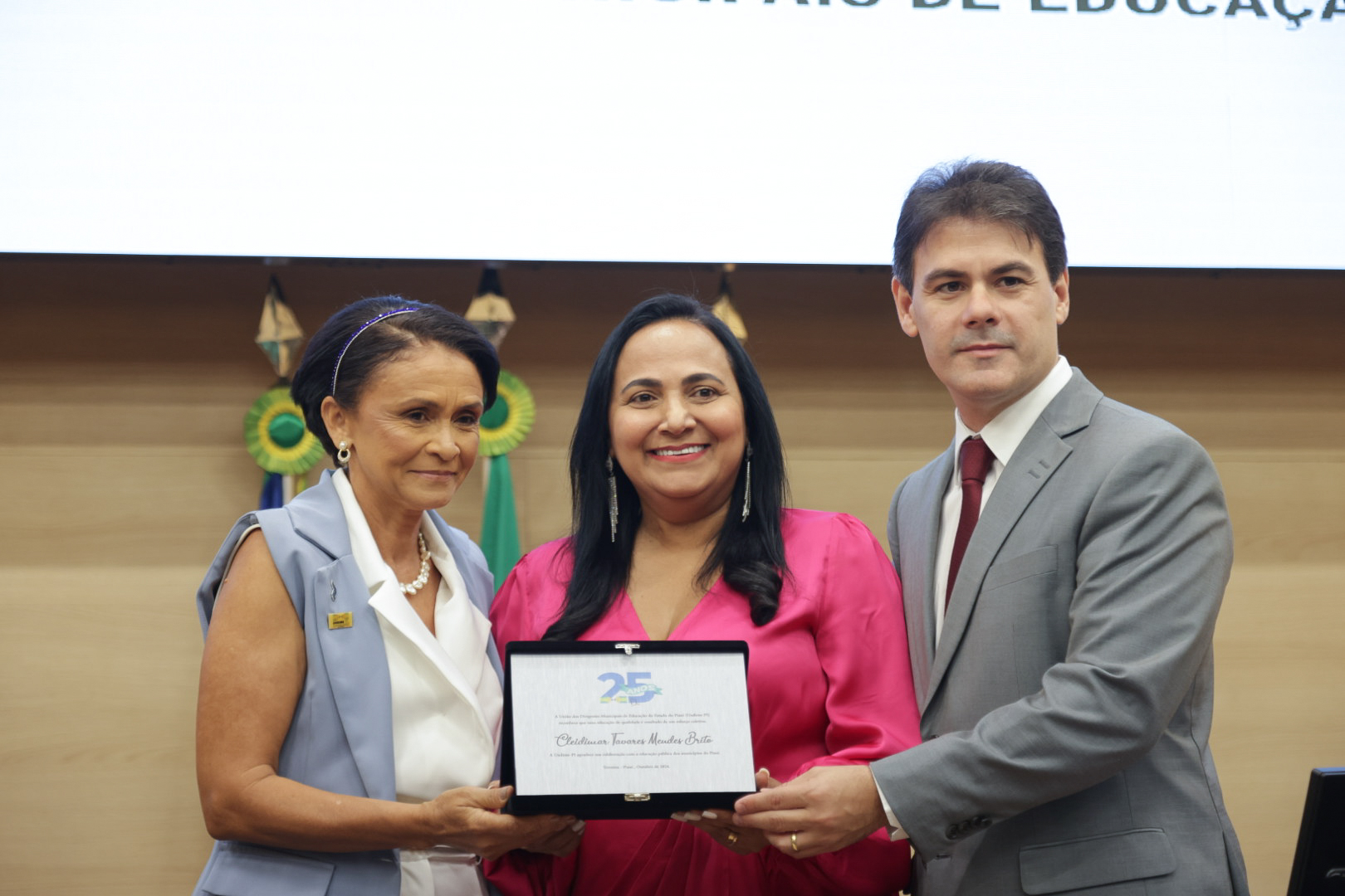  HOMENAGEM AOS 25 ANOS DA UNDIME 17102024  (59).jpg