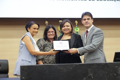  HOMENAGEM AOS 25 ANOS DA UNDIME 17102024  (60).jpg