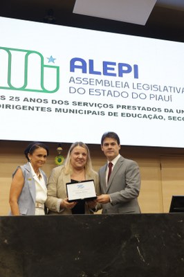  HOMENAGEM AOS 25 ANOS DA UNDIME 17102024  (73).jpg