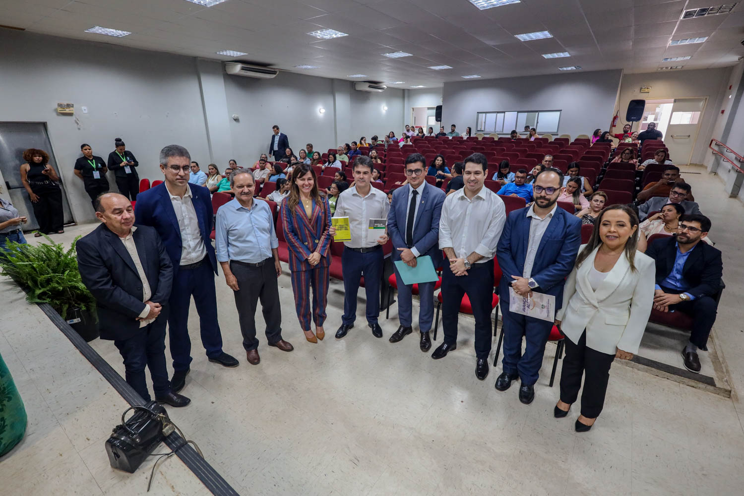 CURSO DA ESCOLA DO LEGISLATIVO (1).jpg