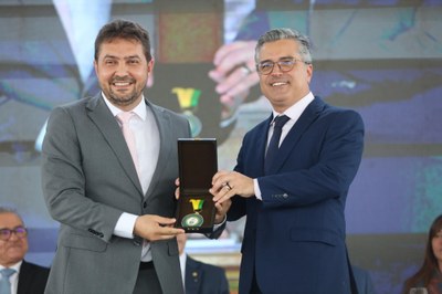 SESSÃO SOLENE DE IMPLATACAO DA ALEPI NA CIDADE DE ESPERANTINA EM COMEMORAÇÃO AOS 190 ANOS DA ASSEMBLEIA LEGISLATIVA DO PIAUÍ (11).jpg SESSÃO SOLENE DE IMPLATACAO DA ALEPI NA CIDADE DE ESPERANTINA EM COMEMORAÇÃO AOS 190 ANOS DA ASSEMBLEIA LEGISLATIVA DO PIAUÍ (11).jpg