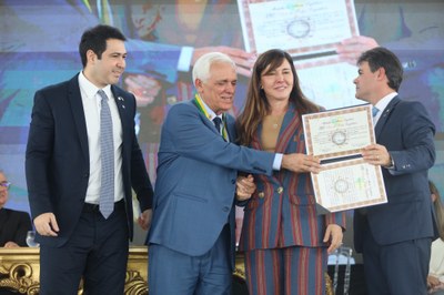 SESSÃO SOLENE DE IMPLATACAO DA ALEPI NA CIDADE DE ESPERANTINA EM COMEMORAÇÃO AOS 190 ANOS DA ASSEMBLEIA LEGISLATIVA DO PIAUÍ (20).jpg SESSÃO SOLENE DE IMPLATACAO DA ALEPI NA CIDADE DE ESPERANTINA EM COMEMORAÇÃO AOS 190 ANOS DA ASSEMBLEIA LEGISLATIVA DO PIAUÍ (20).jpg