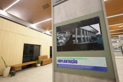 EXPOSIÇÃO 40 ANOS DO PALÁCIO PETRONIO PORTELLA (12).jpg EXPOSIÇÃO 40 ANOS DO PALÁCIO PETRONIO PORTELLA (12).jpg