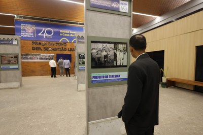 EXPOSIÇÃO 40 ANOS DO PALÁCIO PETRONIO PORTELLA .jpg EXPOSIÇÃO 40 ANOS DO PALÁCIO PETRONIO PORTELLA .jpg