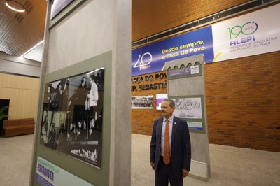EXPOSIÇÃO 40 ANOS DO PALÁCIO PETRONIO PORTELLA  (3).jpg