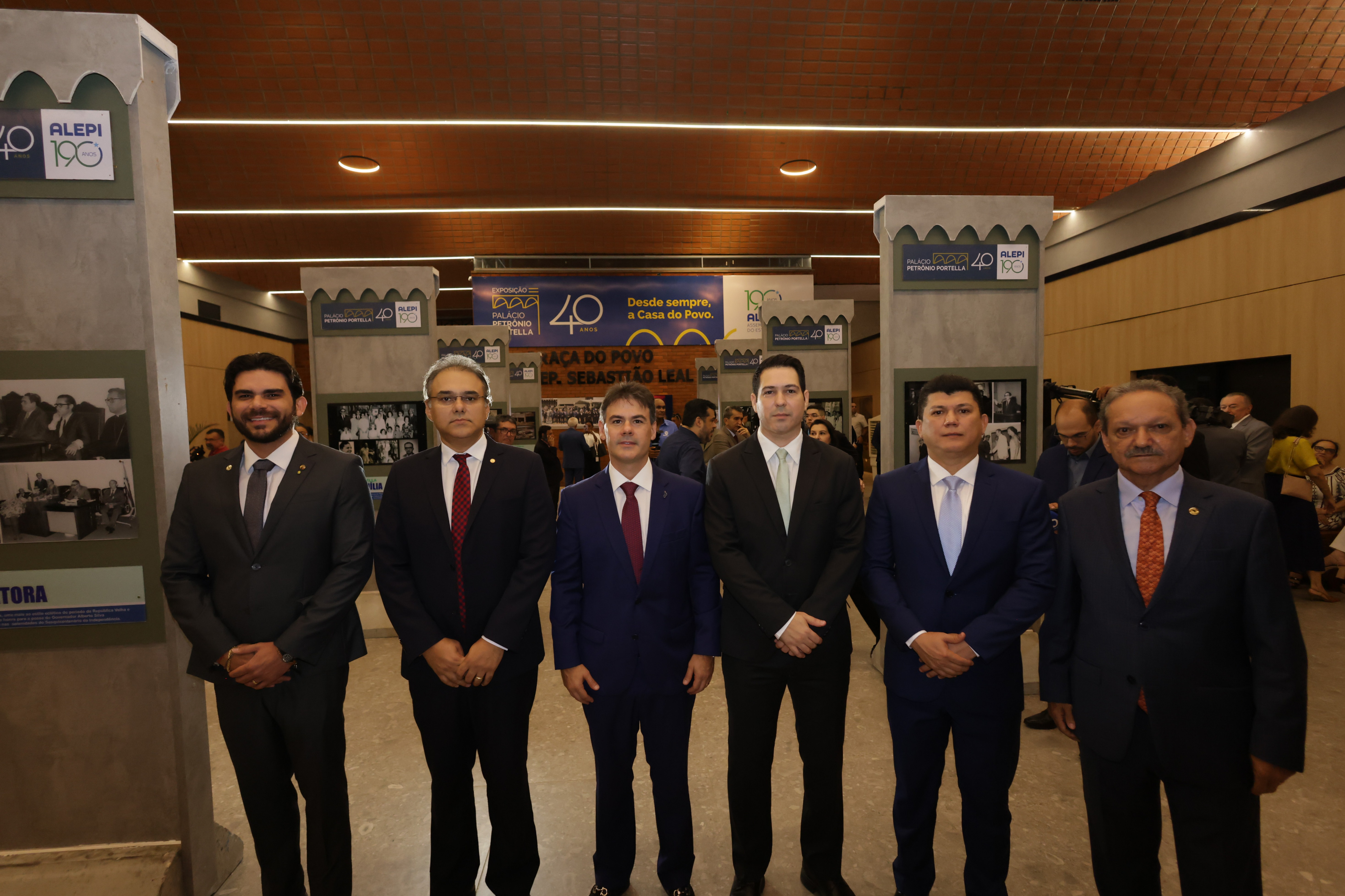 EXPOSIÇÃO 40 ANOS DO PALÁCIO PETRONIO PORTELLA (3).jpg