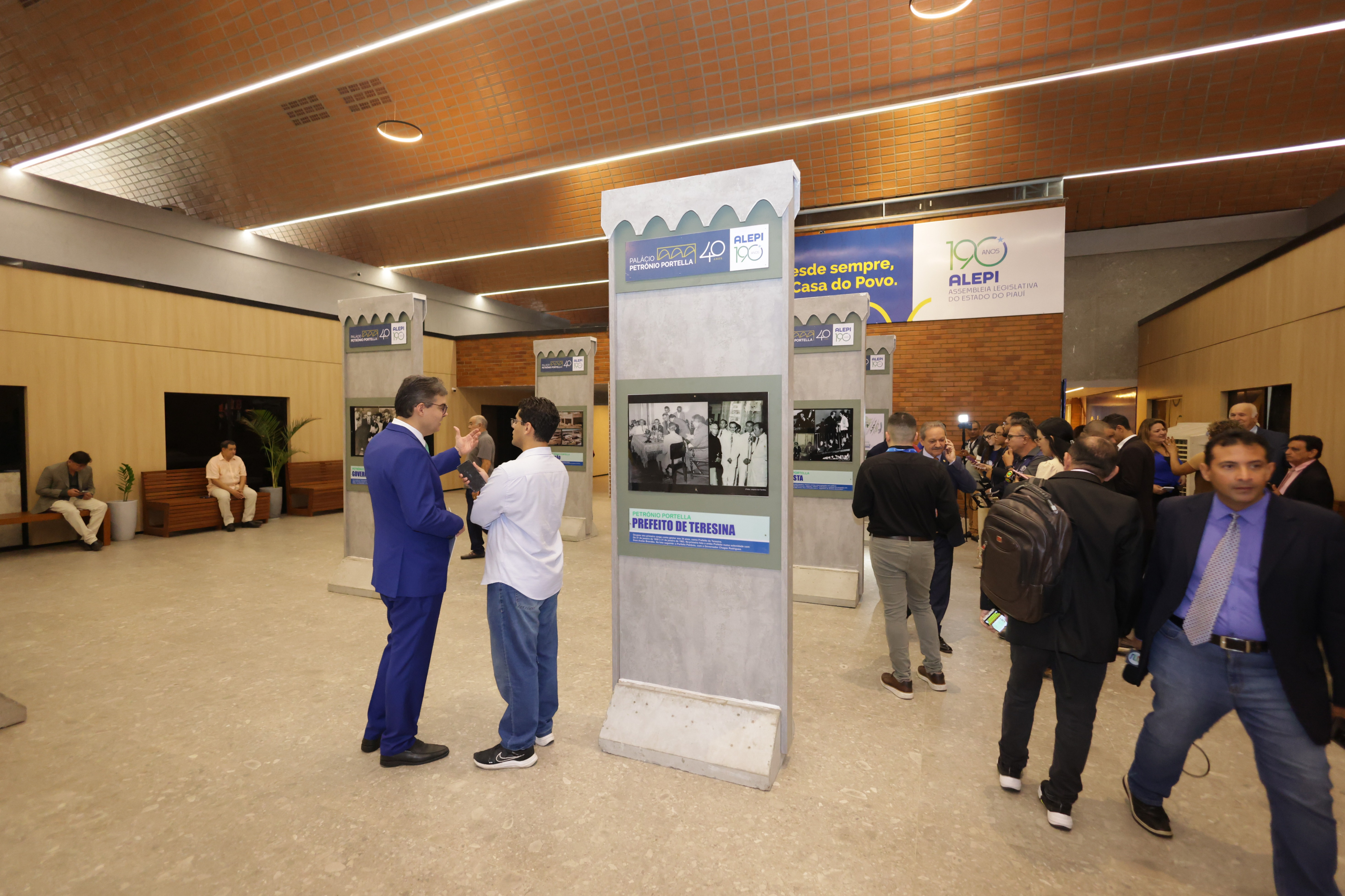 EXPOSIÇÃO 40 ANOS DO PALÁCIO PETRONIO PORTELLA  (7).jpg