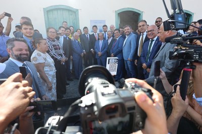 DECERRAMENTO DA PLACA QUE MARCA A INSTALAÇÃO DA ASSEMBLEIA PROVINCIAL DO PIAUÍ EM OEIRAS EM 4 DE MARIO DE 1835 (1).jpeg