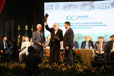 SESSÃO SOLENE DE INSTALAÇÃO DA ASSEMBLEIA LEGISLATIVA DO PIAUÍ EM OEIRAS EM COMEMOCAÇÃO AOS 190 ANOS DA ALEPI (10).jpeg