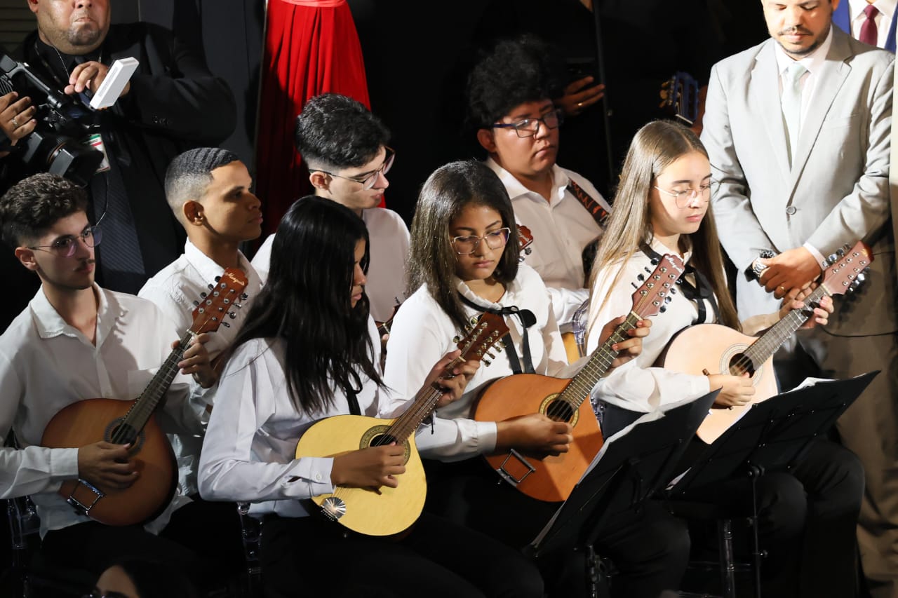 SESSÃO SOLENE DE INSTALAÇÃO DA ASSEMBLEIA LEGISLATIVA DO PIAUÍ EM OEIRAS EM COMEMOCAÇÃO AOS 190 ANOS DA ALEPI (10).jpeg