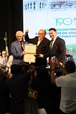 SESSÃO SOLENE DE INSTALAÇÃO DA ASSEMBLEIA LEGISLATIVA DO PIAUÍ EM OEIRAS EM COMEMOCAÇÃO AOS 190 ANOS DA ALEPI (11).jpeg