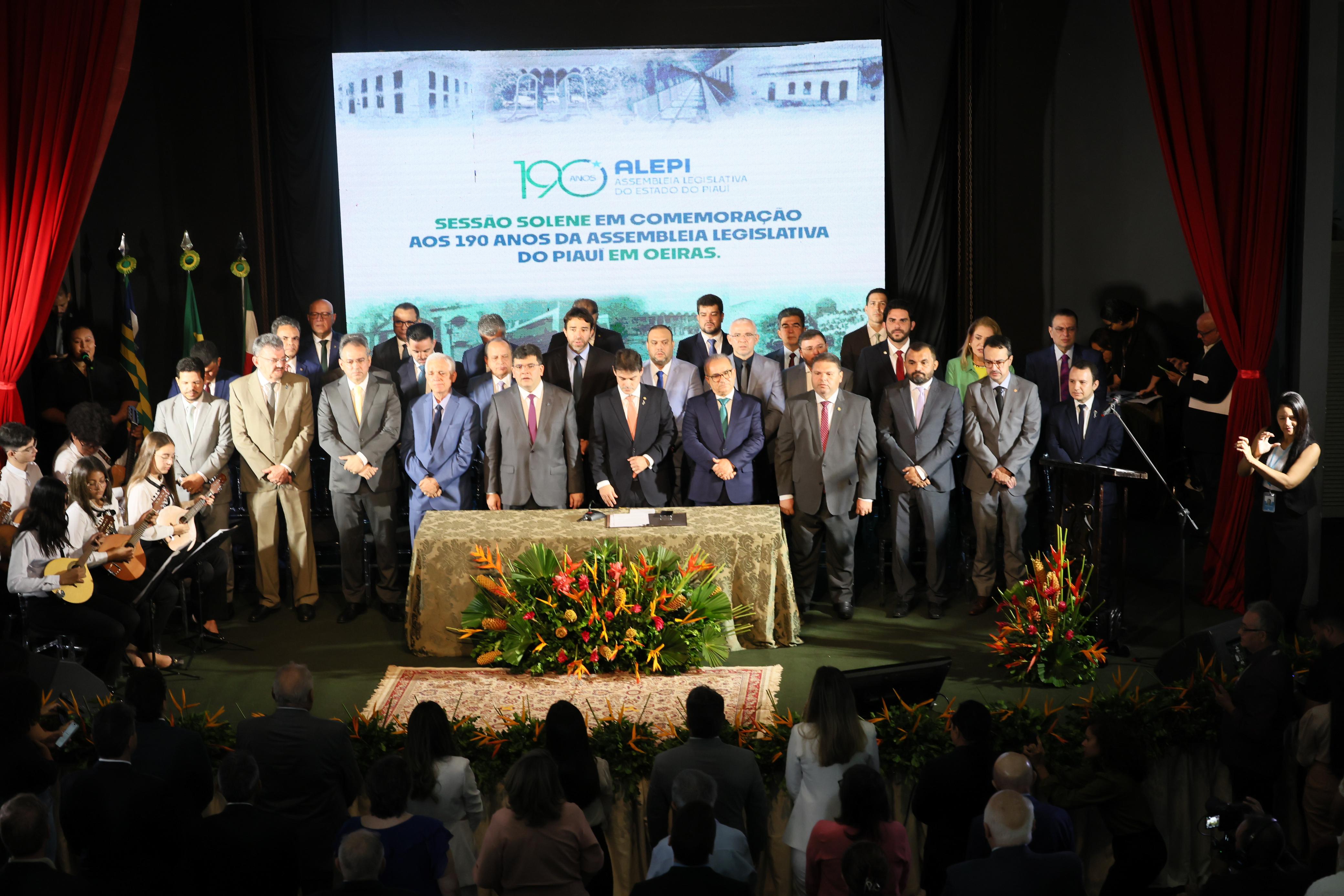 SESSÃO SOLENE DE INSTALAÇÃO DA ASSEMBLEIA LEGISLATIVA DO PIAUÍ EM OEIRAS EM COMEMOCAÇÃO AOS 190 ANOS DA ALEPI (13).jpeg