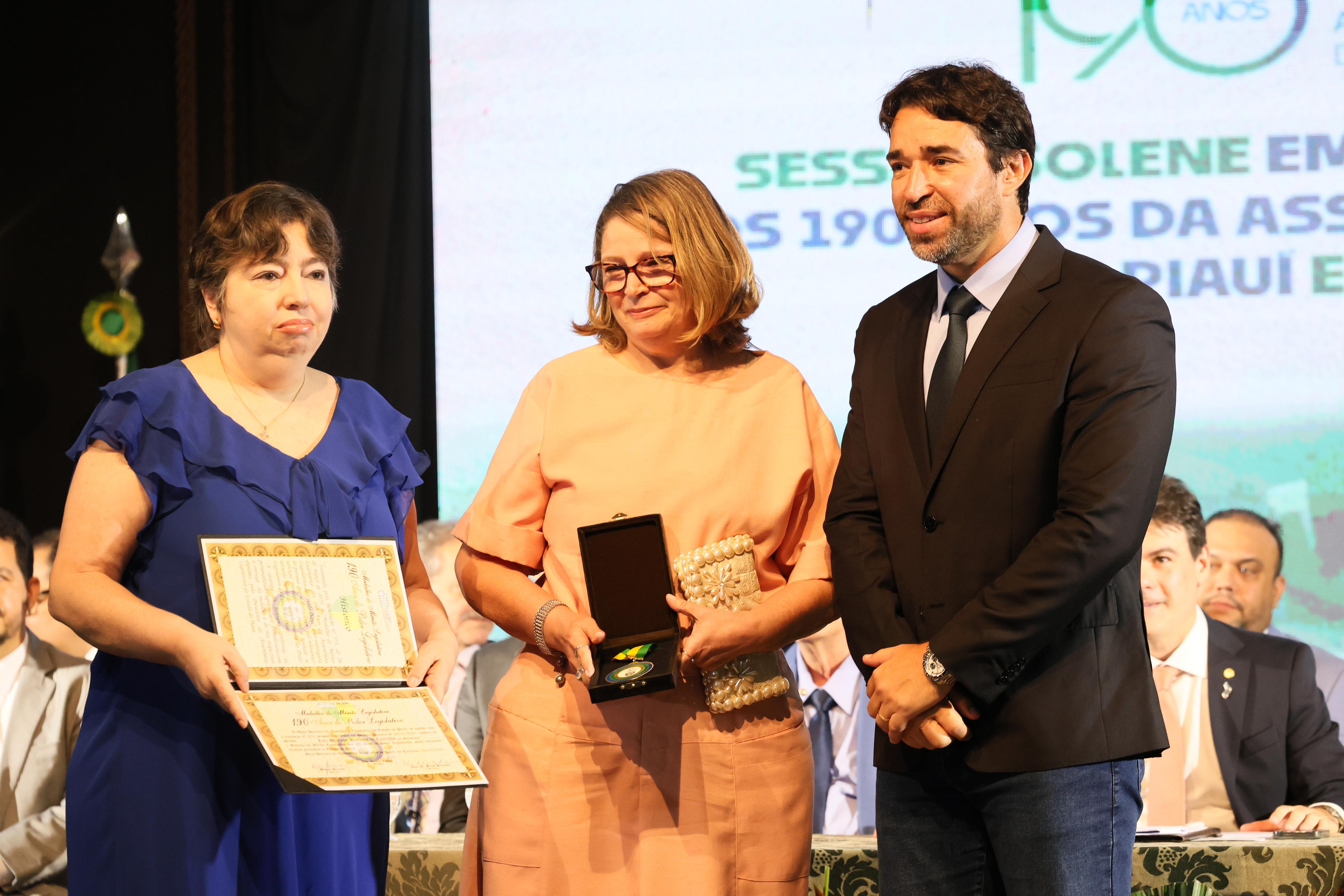 SESSÃO SOLENE DE INSTALAÇÃO DA ASSEMBLEIA LEGISLATIVA DO PIAUÍ EM OEIRAS EM COMEMOCAÇÃO AOS 190 ANOS DA ALEPI (15).jpeg