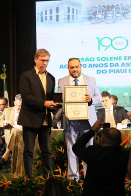 SESSÃO SOLENE DE INSTALAÇÃO DA ASSEMBLEIA LEGISLATIVA DO PIAUÍ EM OEIRAS EM COMEMOCAÇÃO AOS 190 ANOS DA ALEPI (20).jpeg