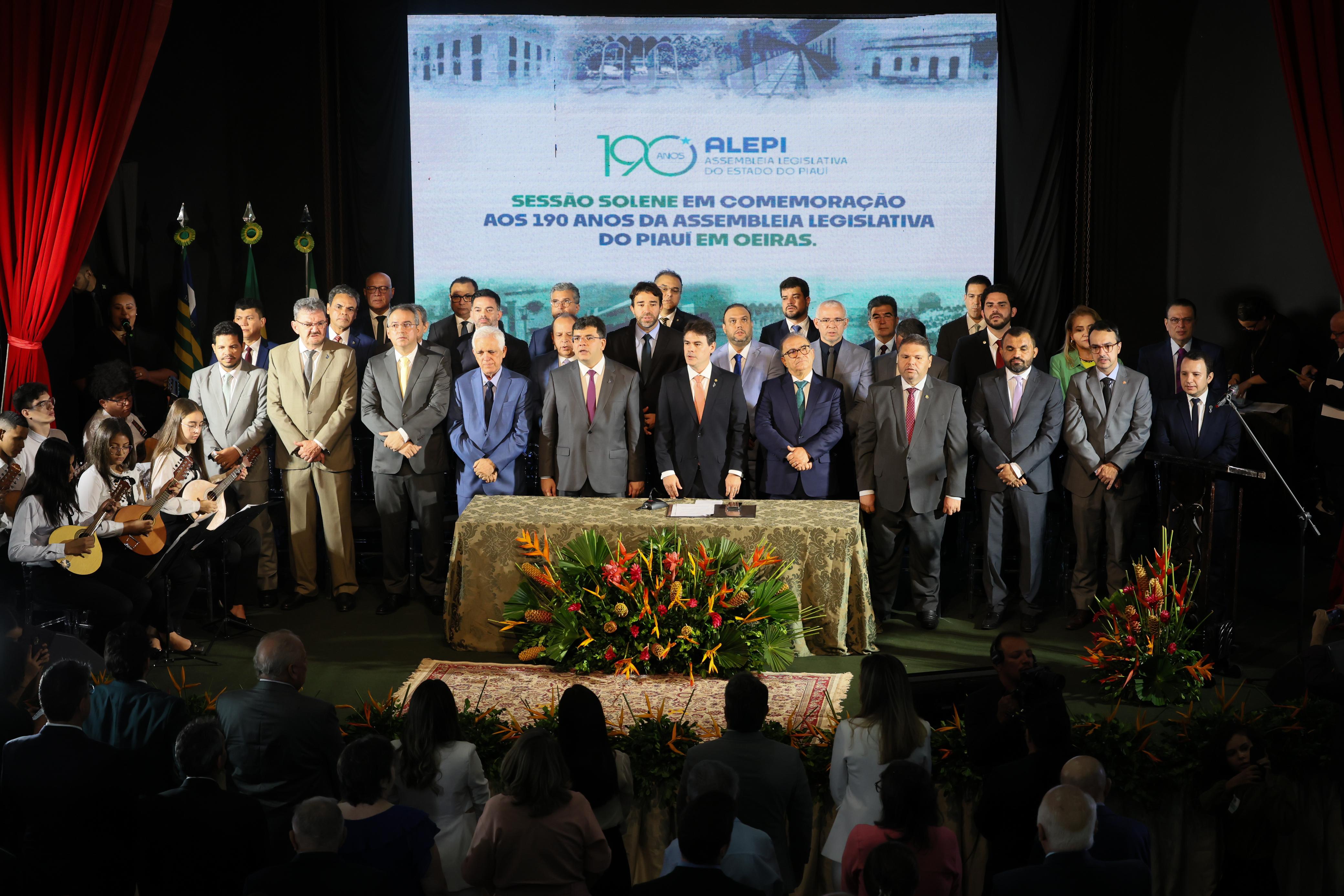 SESSÃO SOLENE DE INSTALAÇÃO DA ASSEMBLEIA LEGISLATIVA DO PIAUÍ EM OEIRAS EM COMEMOCAÇÃO AOS 190 ANOS DA ALEPI (5).jpeg