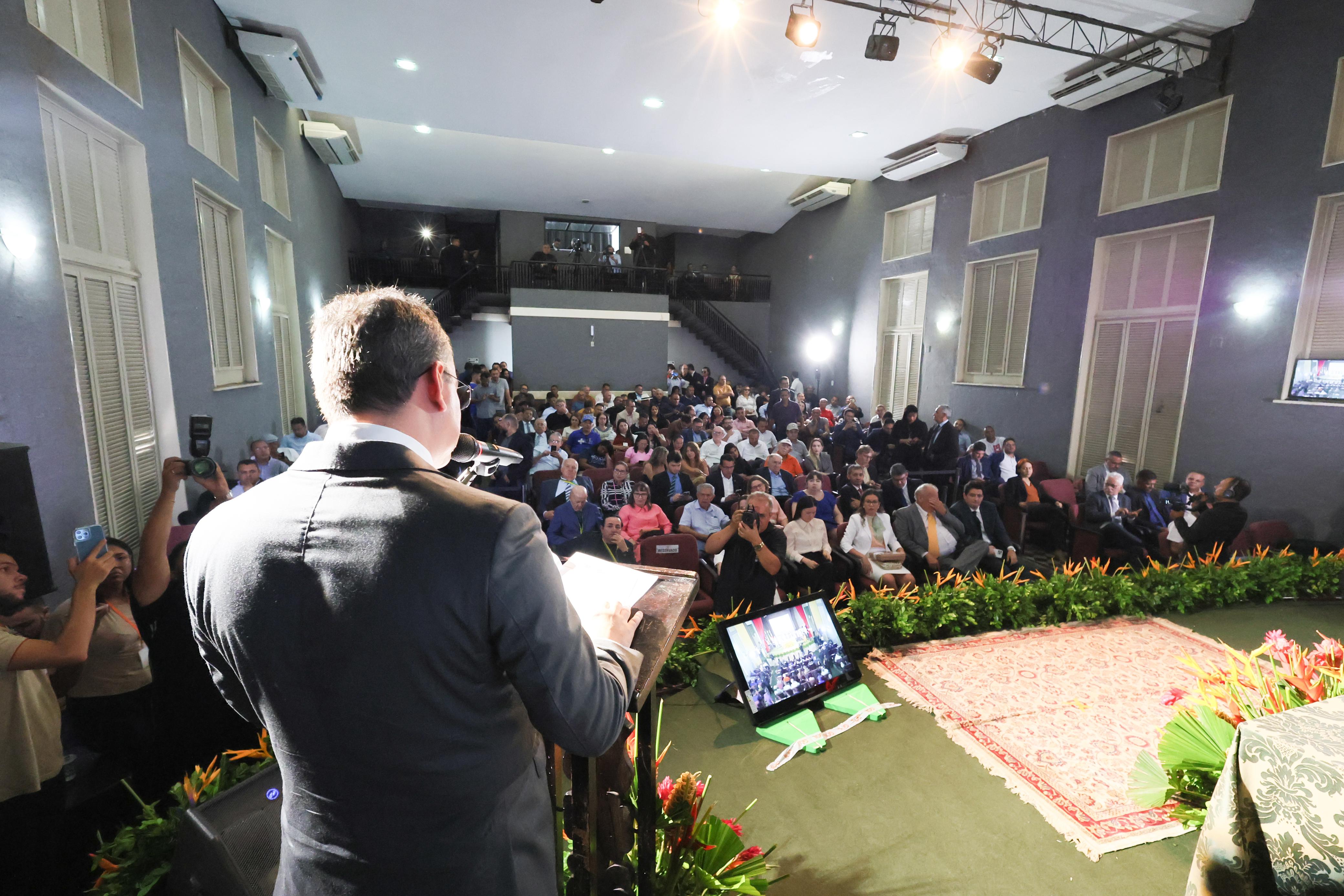 SESSÃO SOLENE DE INSTALAÇÃO DA ASSEMBLEIA LEGISLATIVA DO PIAUÍ EM OEIRAS EM COMEMOCAÇÃO AOS 190 ANOS DA ALEPI (7).jpeg