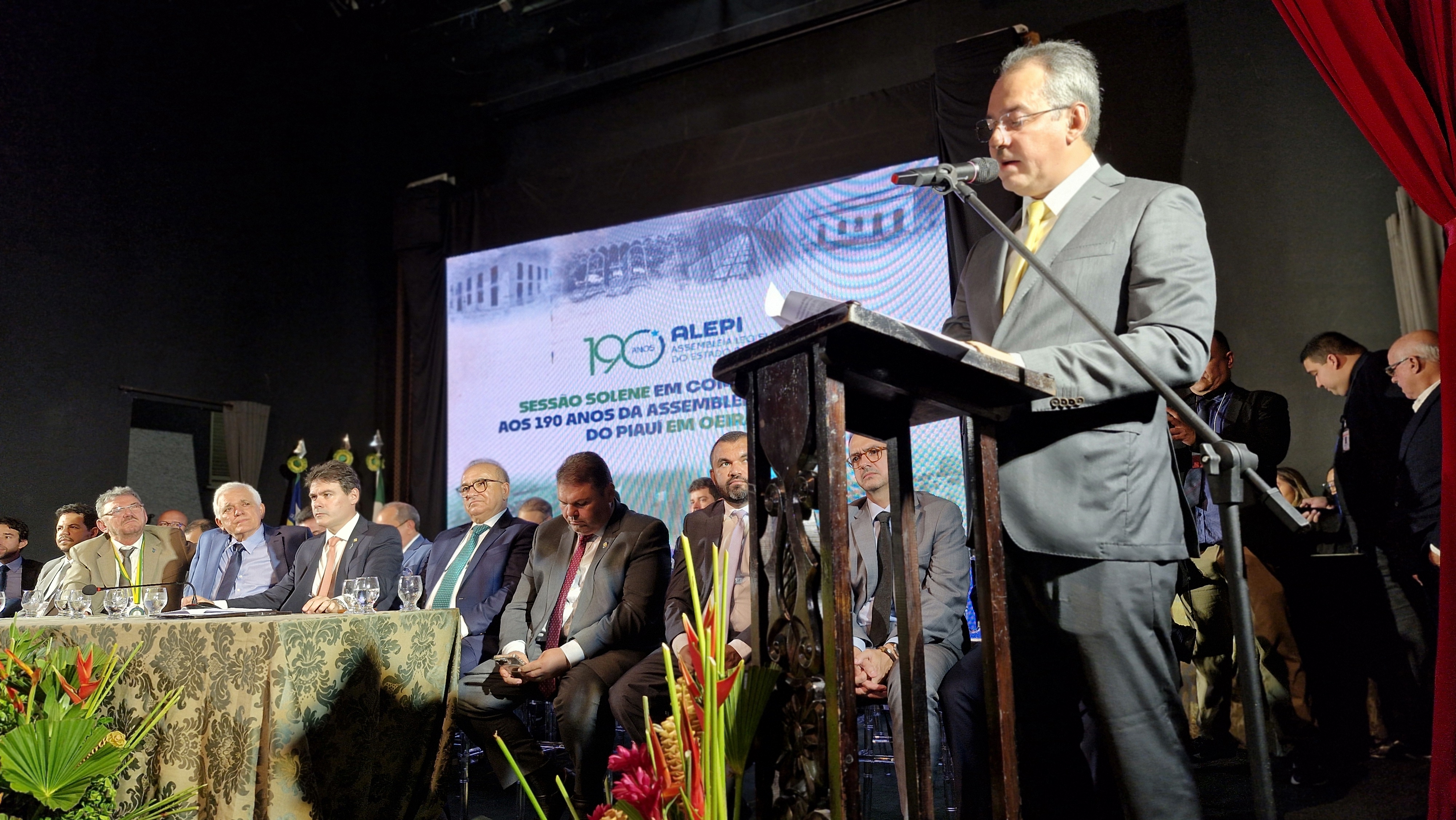 SESSÃO SOLENE DE INSTALAÇÃO DA ASSEMBLEIA LEGISLATIVA DO PIAUÍ EM OEIRAS EM COMEMOCAÇÃO AOS 190 ANOS DA ALEPI . FOTOS KAWHÊ FONTES (18).jpg