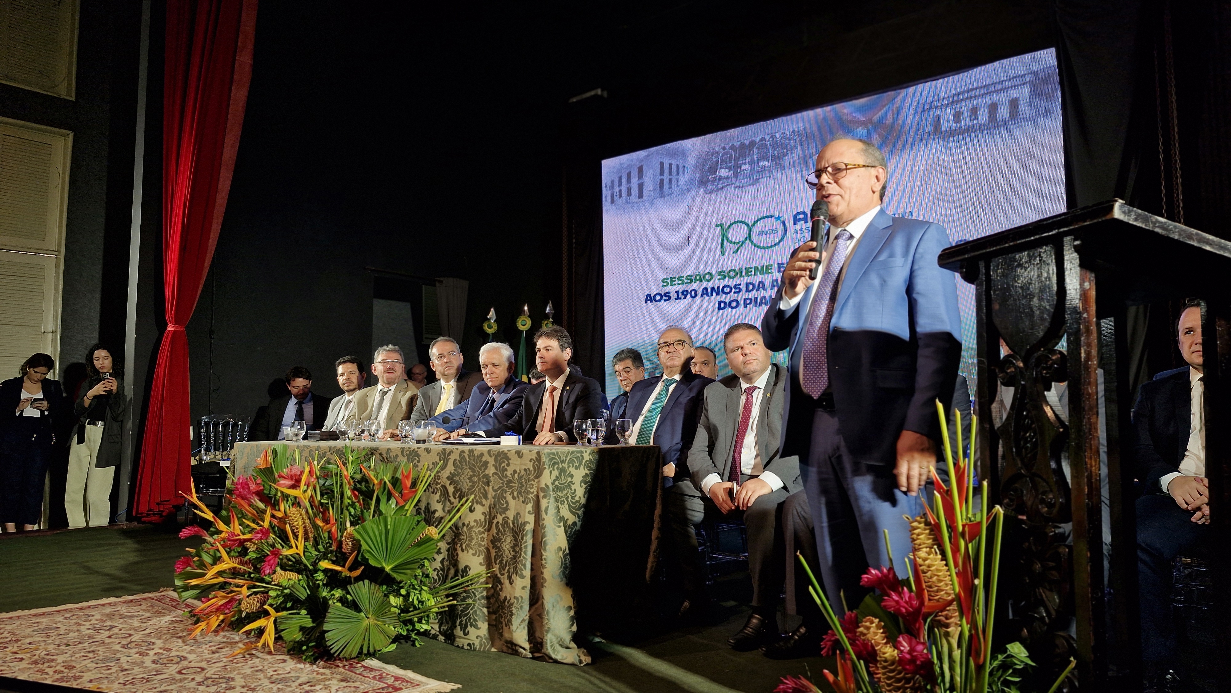 SESSÃO SOLENE DE INSTALAÇÃO DA ASSEMBLEIA LEGISLATIVA DO PIAUÍ EM OEIRAS EM COMEMOCAÇÃO AOS 190 ANOS DA ALEPI . FOTOS KAWHÊ FONTES (3).jpg