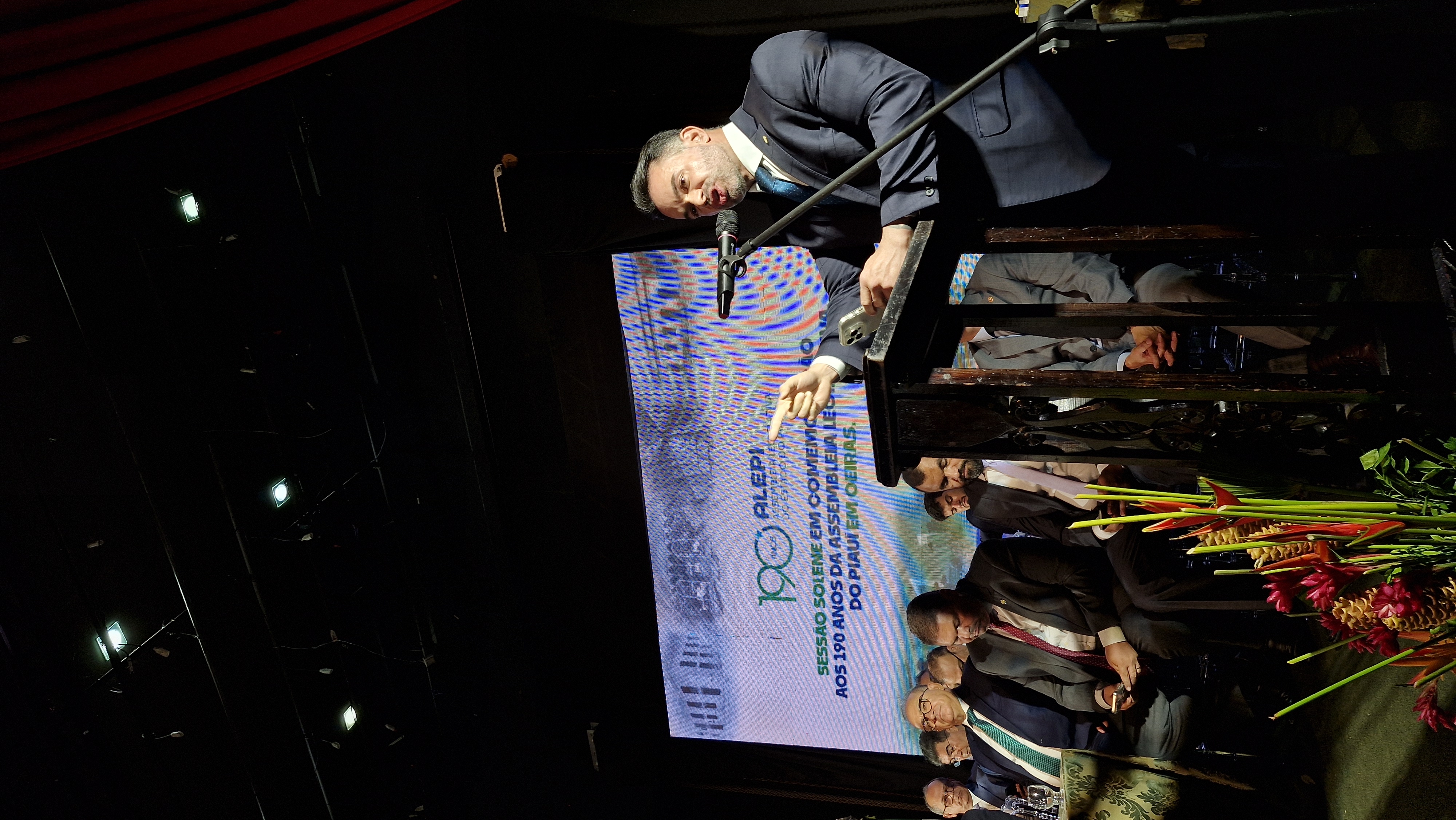 SESSÃO SOLENE DE INSTALAÇÃO DA ASSEMBLEIA LEGISLATIVA DO PIAUÍ EM OEIRAS EM COMEMOCAÇÃO AOS 190 ANOS DA ALEPI . FOTOS KAWHÊ FONTES (5).jpg