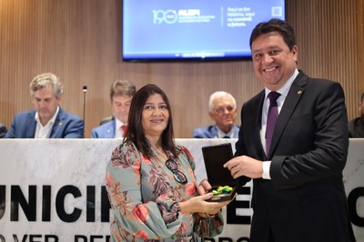 SESSÃO SOLENE DE INSTALAÇÃO DA ALEPI NA CIDADE DE PICOS (13).jpg