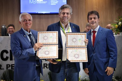SESSÃO SOLENE DE INSTALAÇÃO DA ALEPI NA CIDADE DE PICOS (17).jpg