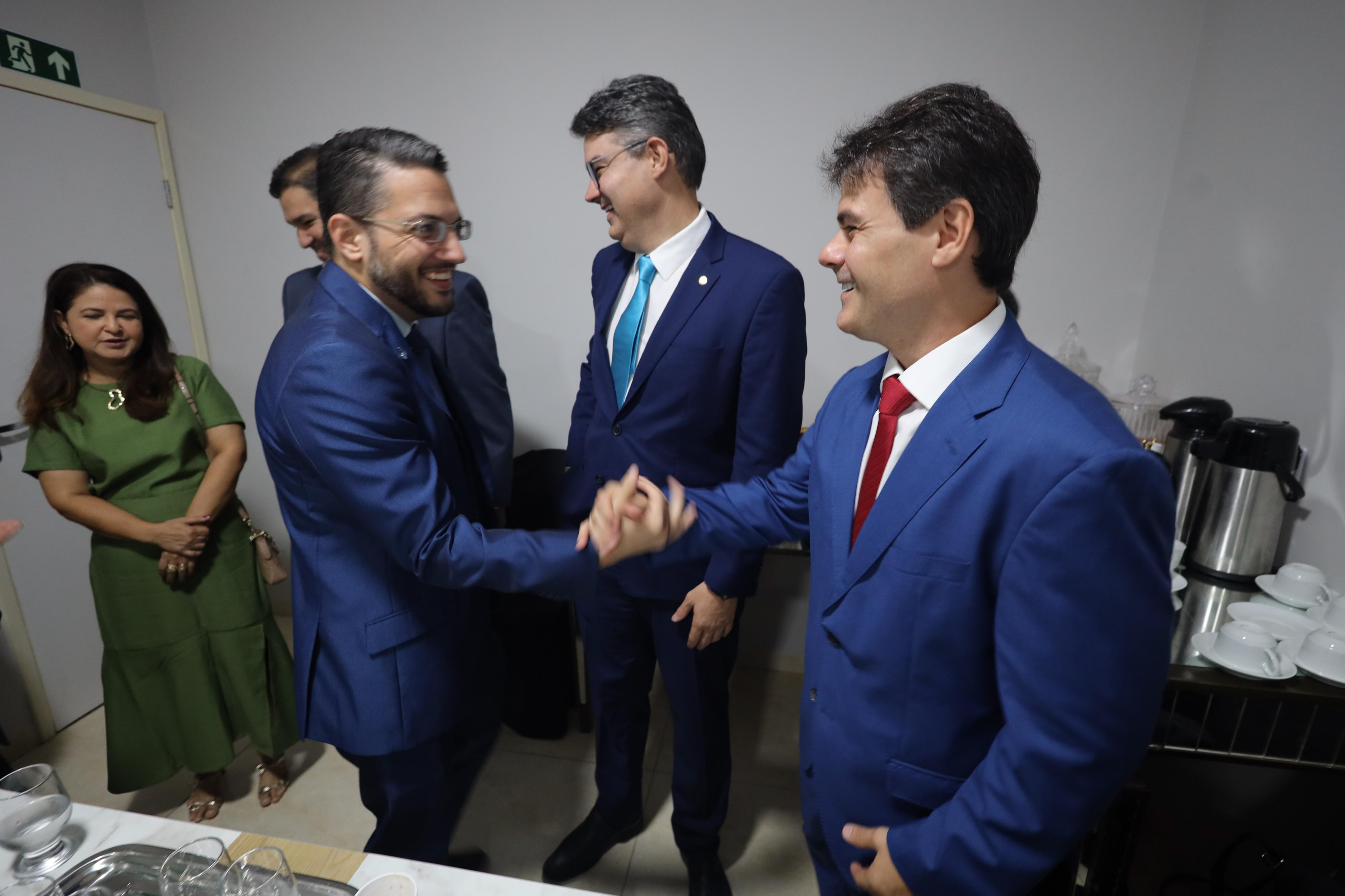 SESSÃO SOLENE DE INSTALAÇÃO DA ALEPI NA CIDADE DE PICOS (33).jpg