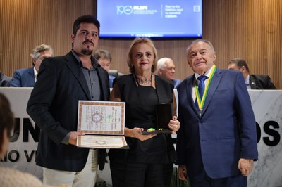 SESSÃO SOLENE DE INSTALAÇÃO DA ALEPI NA CIDADE DE PICOS (37).jpg