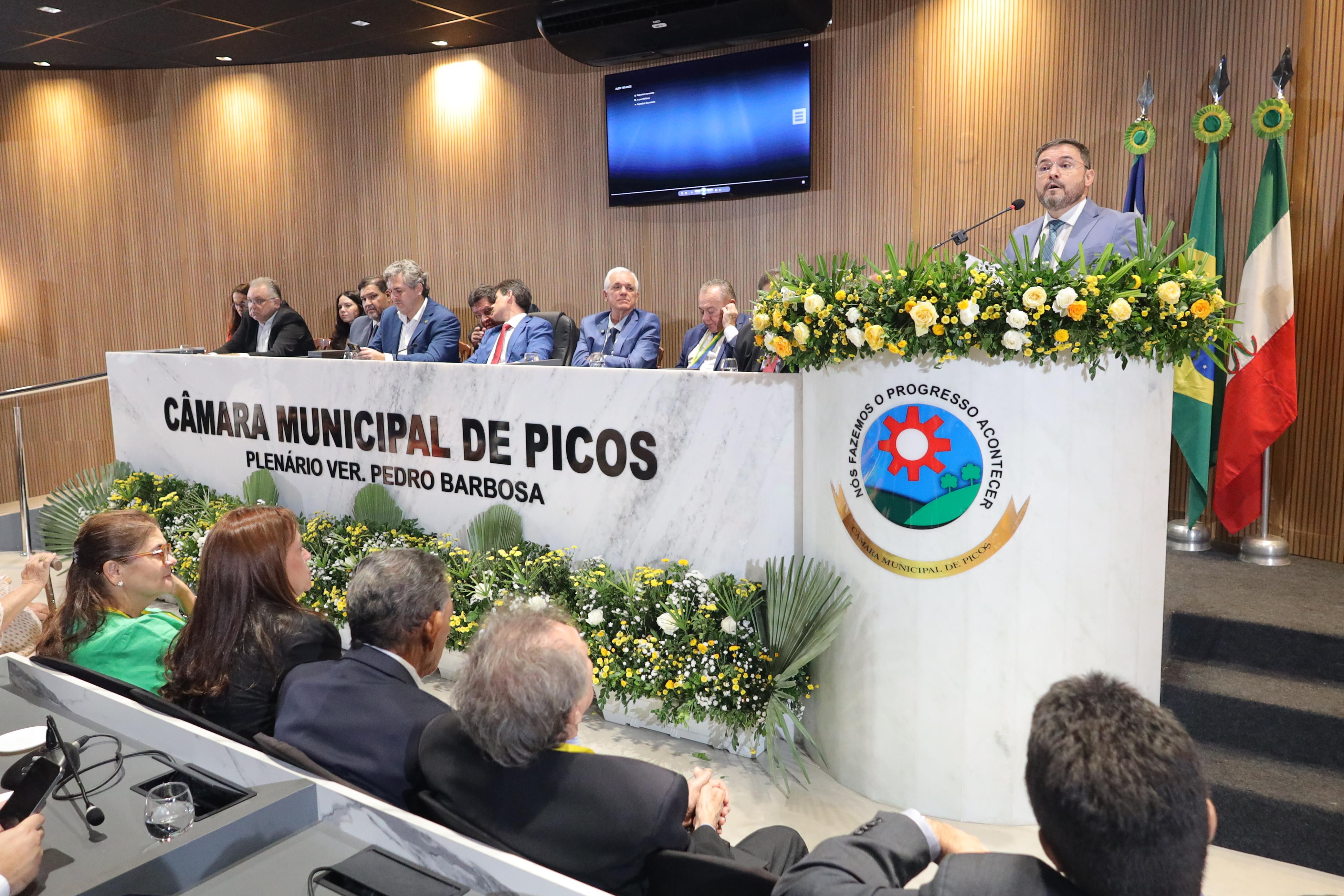 SESSÃO SOLENE DE INSTALAÇÃO DA ALEPI NA CIDADE DE PICOSjpeg.jpeg