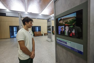VISITA DOS ALUNOS DA ESCOLA CIDADÃO CIDADÃ À EXPOSIÇÃO FOTOGRÁFICA PELOS 190 ANOS DA ALEPI  (6).jpg