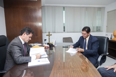 ASSINATURA DA RENOVAÇÃO DO CONVÊNIO TV ASSEMBLEIA E MINISTÉRIO PÚBLICO (6).jpg