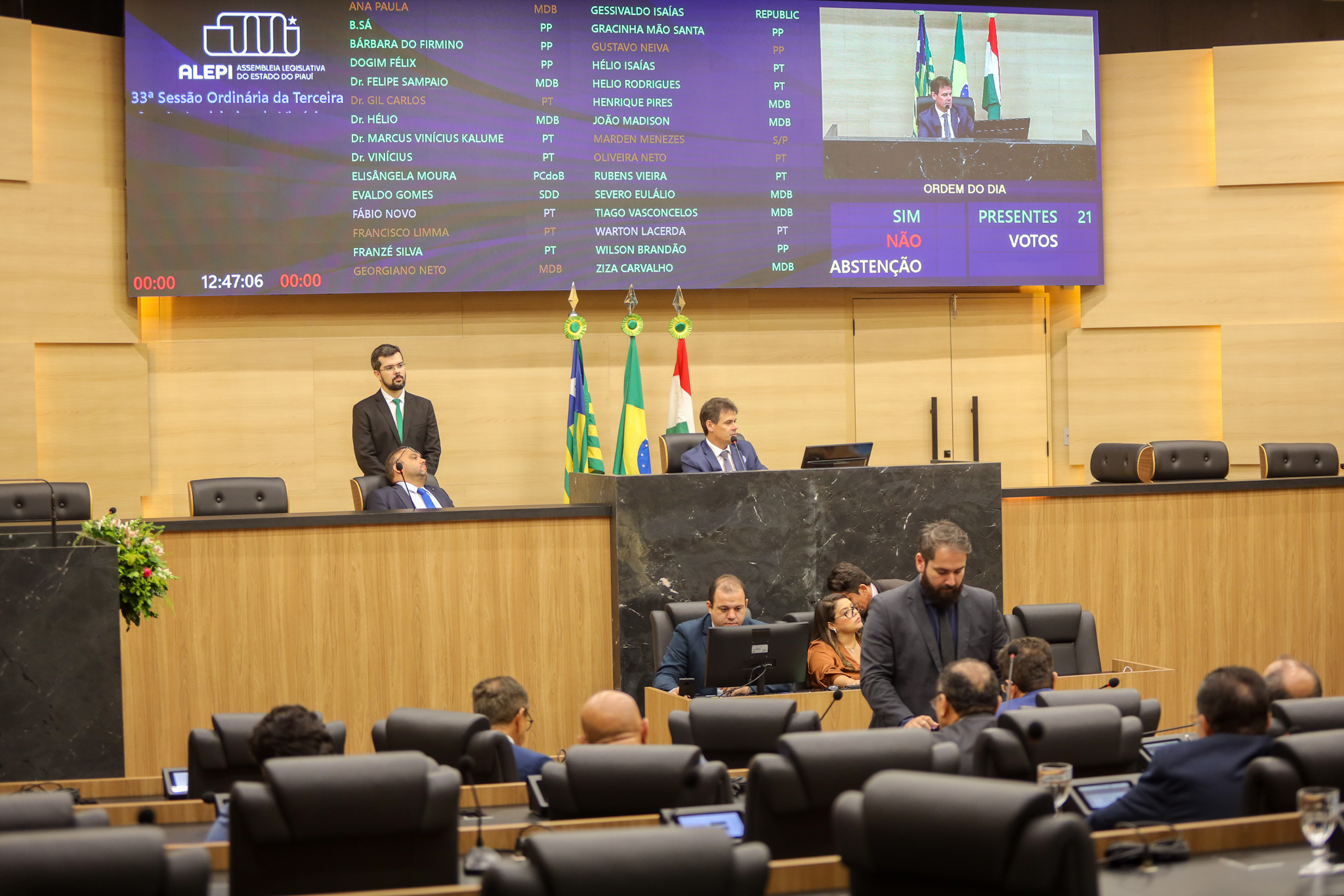 SESSÃO PLENÁRIA DIA 08.04 (34).jpg