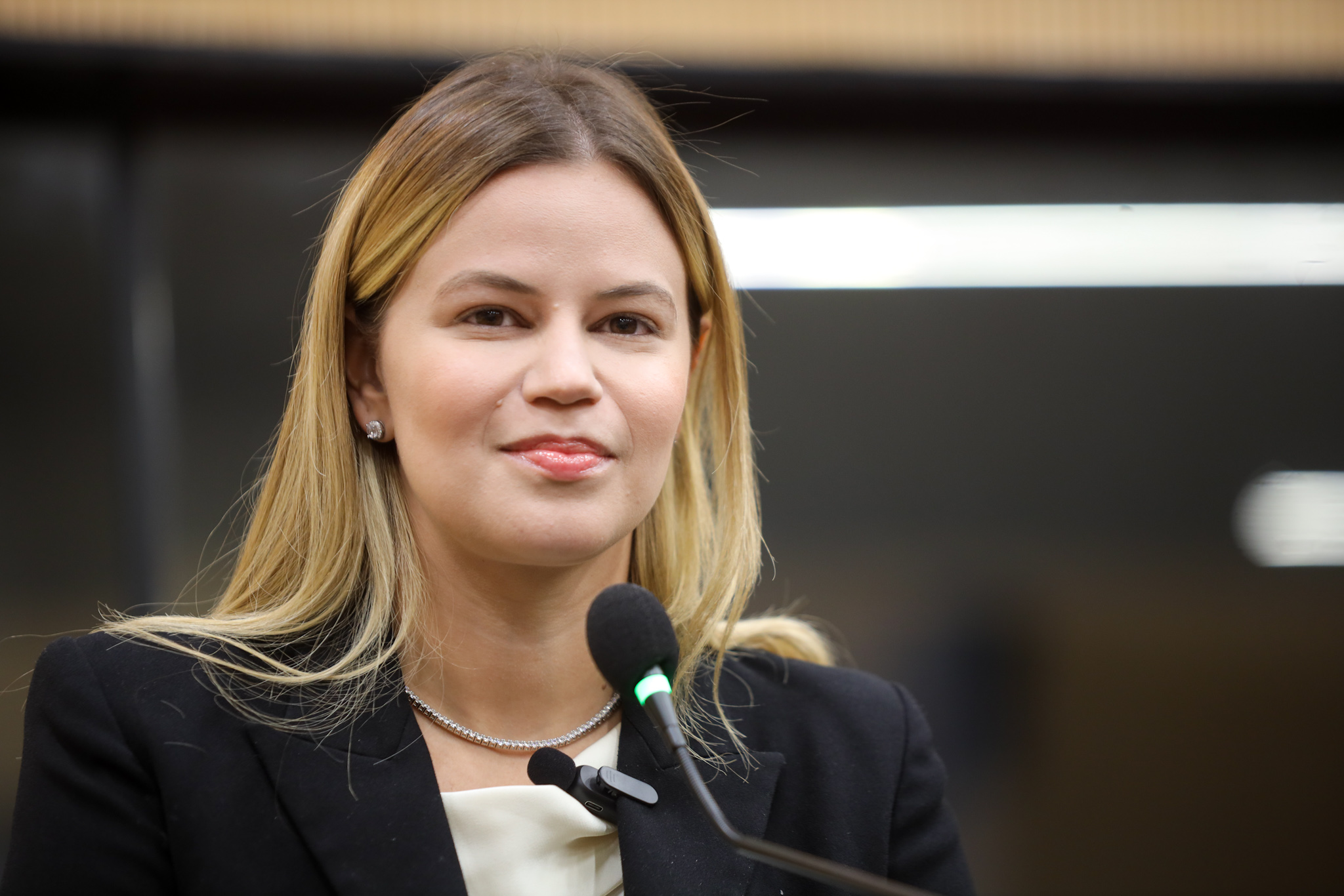 SESSÃO PLENÁRIA DIA THAIS ARARIPE DIAS 08.04 (10).jpg