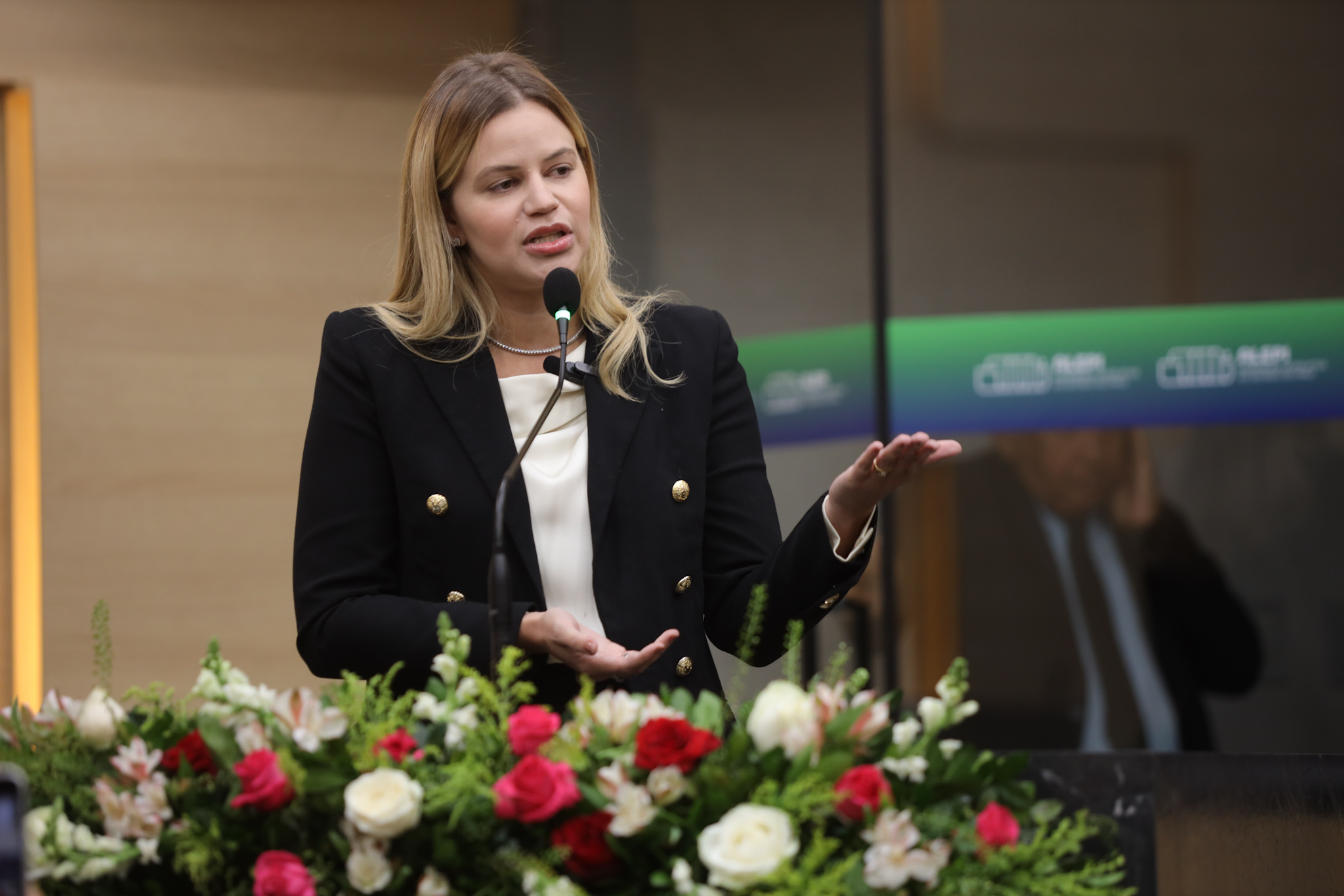 SESSÃO PLENÁRIA DIA THAIS ARARIPE DIAS 08.04 (11).jpg