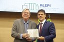 SESSÃO SOLENE EM HOMENAGEM AOS 40 ANOS DO PALÁCIO PETRÔNIO PORTELLA (41).jpg