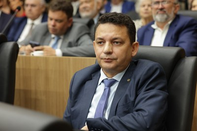SESSÃO SOLENE EM HOMENAGEM AOS 40 ANOS DO PALÁCIO PETRÔNIO PORTELLA (66).jpg