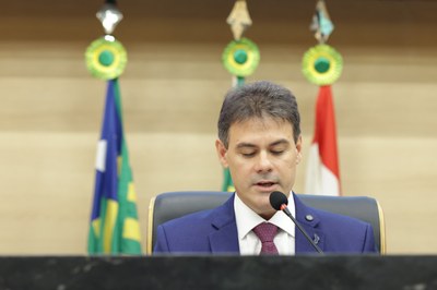 SESSÃO SOLENE EM HOMENAGEM AOS 40 ANOS DO PALÁCIO PETRÔNIO PORTELLA (70).jpg