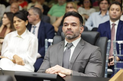 SESSÃO SOLENE EM HOMENAGEM AOS 40 ANOS DO PALÁCIO PETRÔNIO PORTELLA (71).jpg
