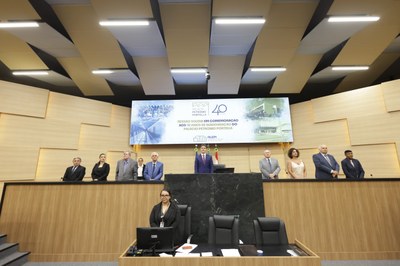 SESSÃO SOLENE EM HOMENAGEM AOS 40 ANOS DO PALÁCIO PETRÔNIO PORTELLA (84).jpg