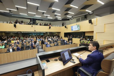 SESSÃO SOLENE EM HOMENAGEM AOS 40 ANOS DO PALÁCIO PETRÔNIO PORTELLA (91).jpg
